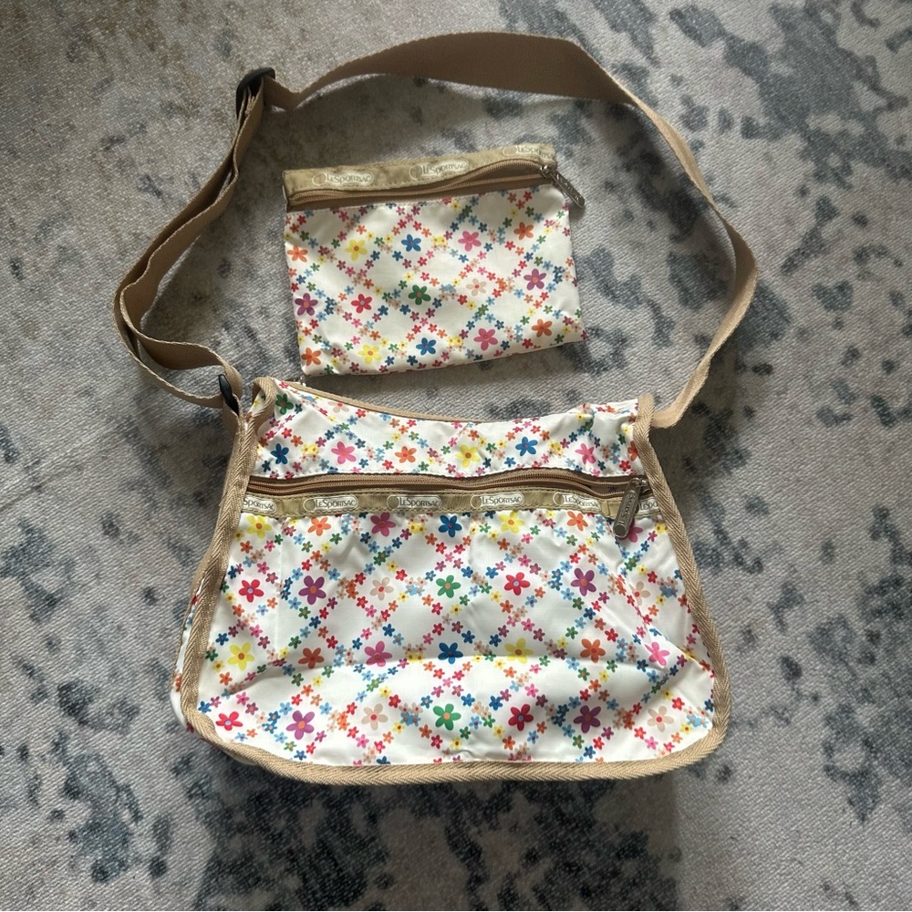 Le sport sac Floral Multi-Color Crossbody Bag with Removable Pouch